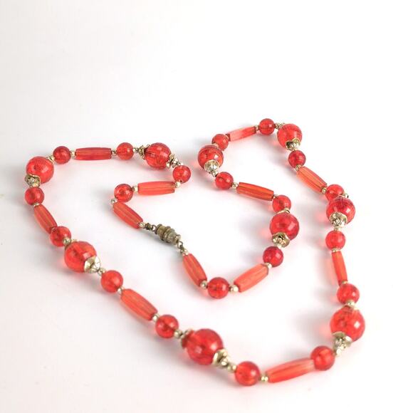 Vtg Mid-Century 24" Red-Orange Lucite Bead Necklace Barrel Clasp Estate Jewelry - Picture 2 of 7
